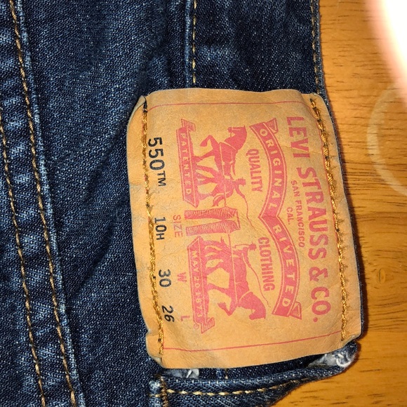 Boys 550 Relaxed Levi Jeans - 10 Husky - Picture 2 of 5